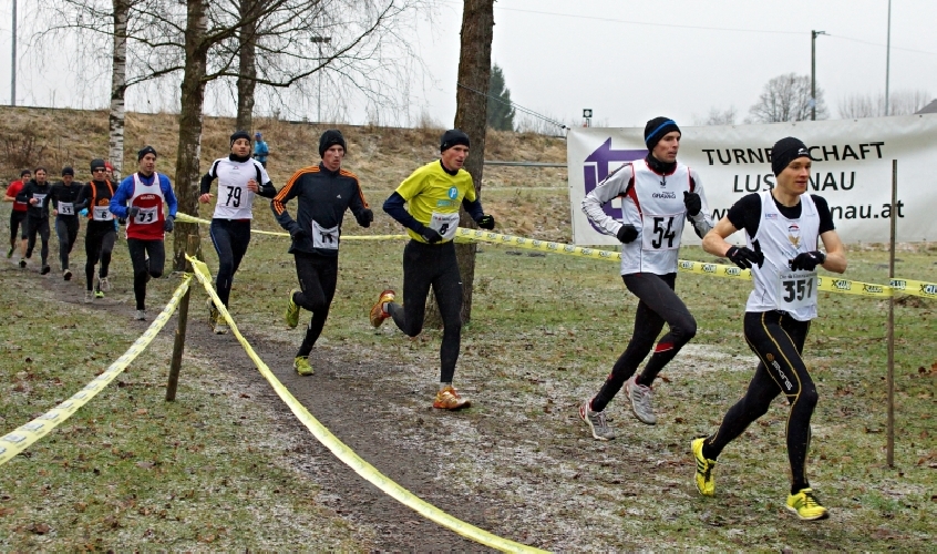 Thomas Summer führt vor Zoltan, Christoph Schefer, und Stefan Althaus an sechster Stelle folgt Mathias