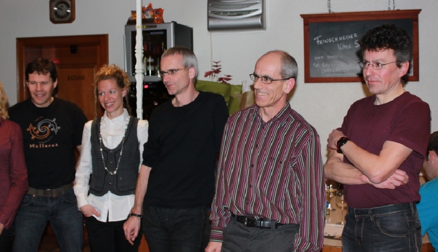 Aufmerksame Zuhörer bei der Siegerehrung