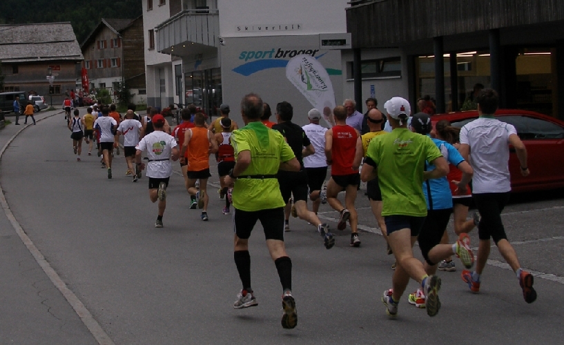 Der Start ist erfolgt, Rolf und Markus sind schon vorbei