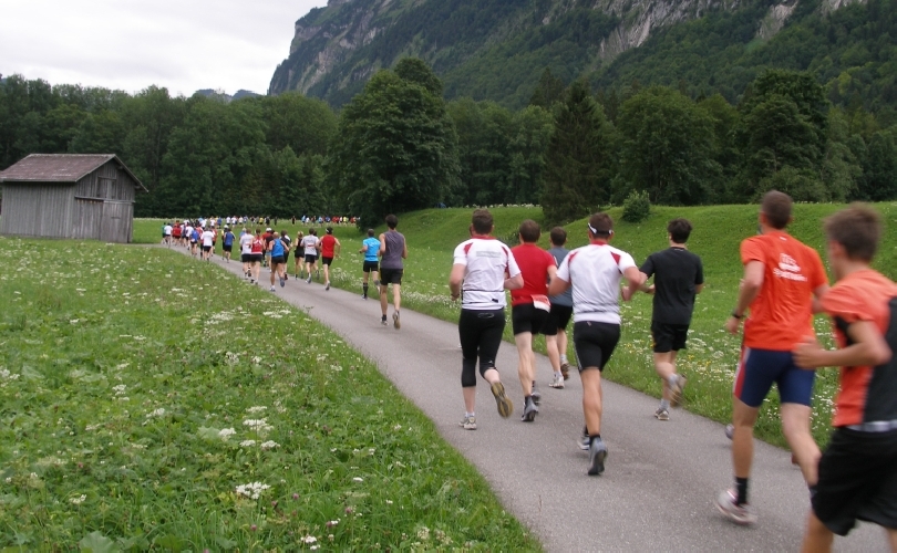 Hinaus ins Grüne Richtung Au und Schoppernau