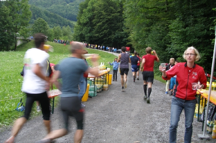Auch die «normalen» Getränke gab es, alle drei Kilometer.