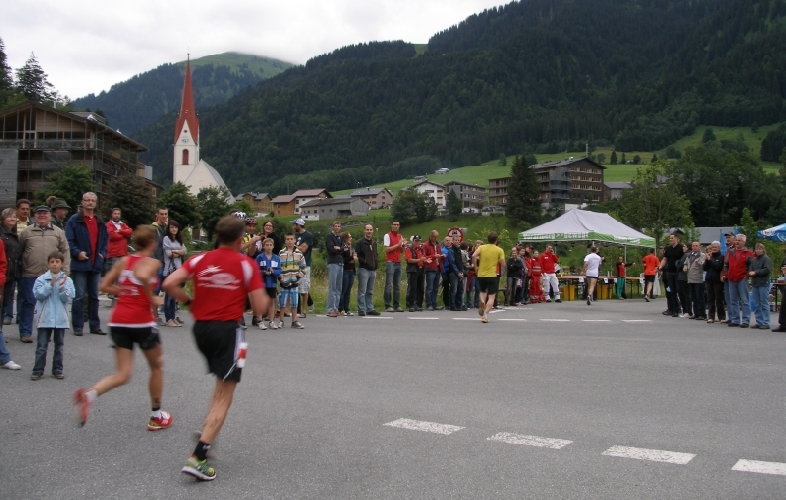 Erneut viele Zuschauer bei der Verpflegung