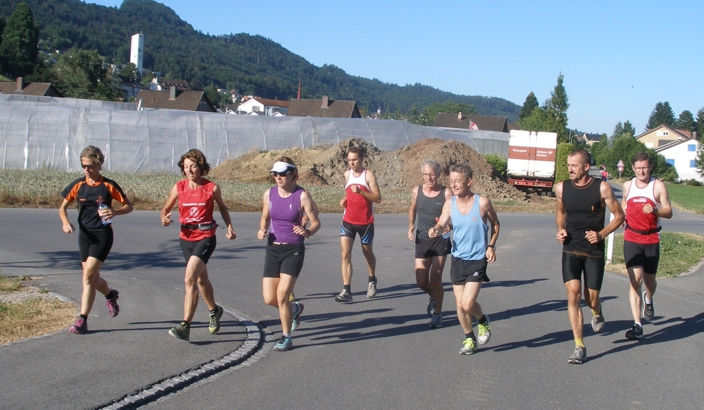 Flach gehts bis Marbach……