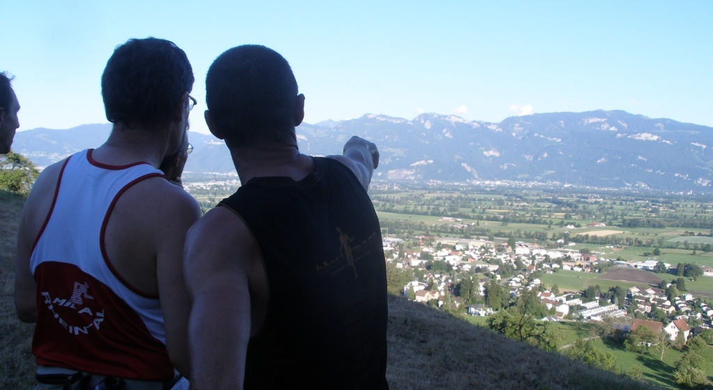 Viel zum Zeigen und Erklären beim Blick von oberhalb Rebsteins auf die mehr oder weniger bekannte andere Talseite