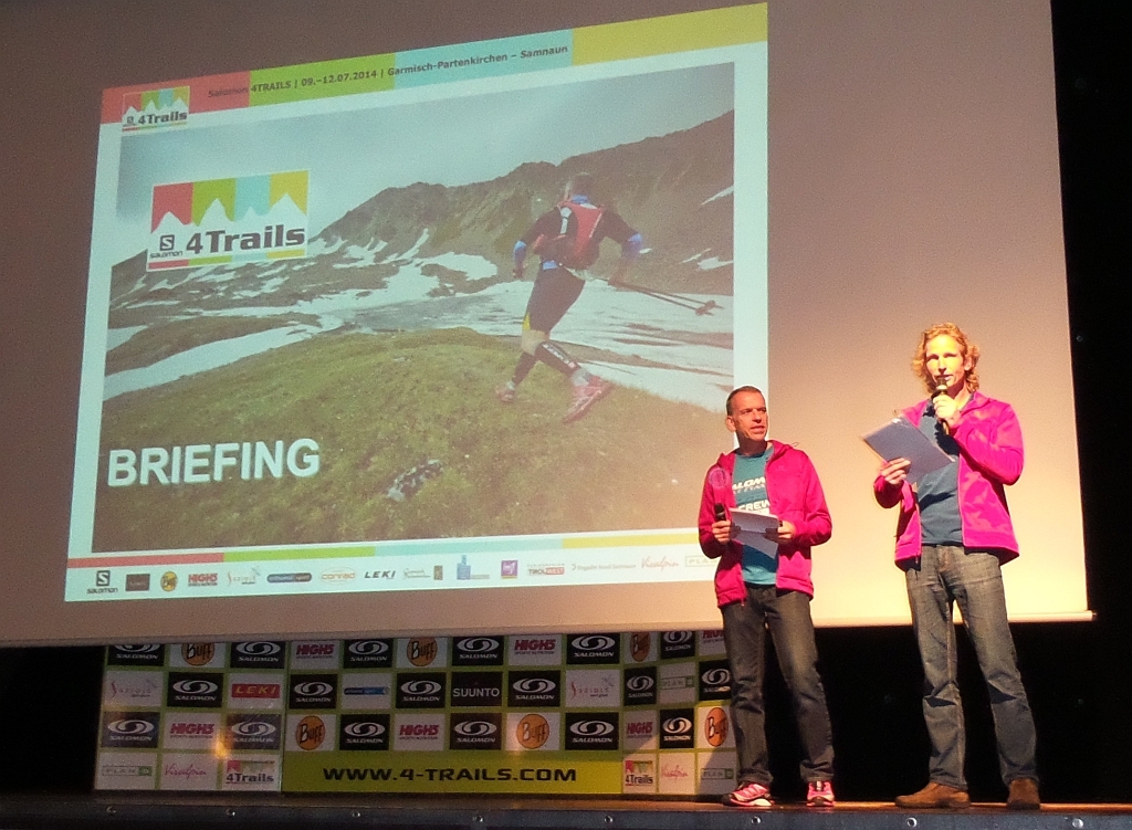 An jedem Vorabend wurde bei einem Briefing über die neuraligschen Punkte der Strecke und das Wetter informiert
