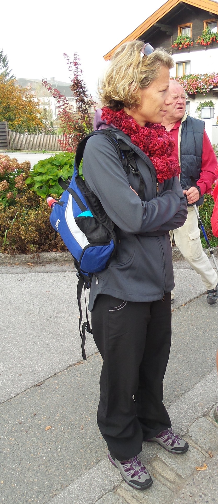 Denise musste nach dem ersten Wettkampf (10 km) leider wegen einer Muskelverletzung aufhören und sich aufs Zuschauen beschränken.