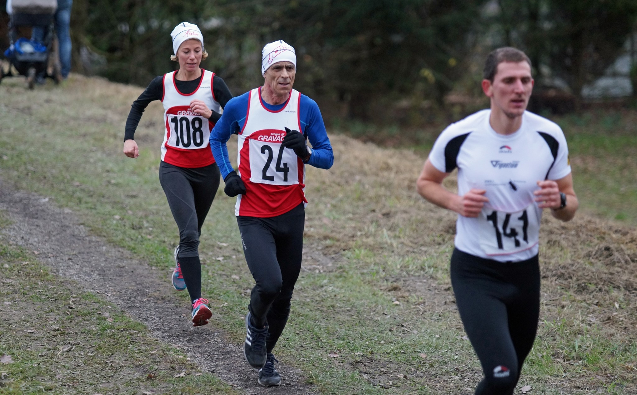 Berni verfolgt von Denise