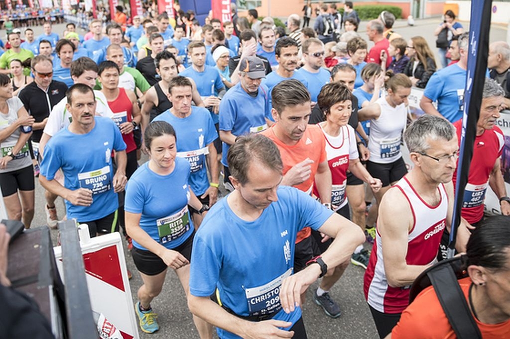 Starterblock mit Doris und Moritz setzt sich in Bewegung