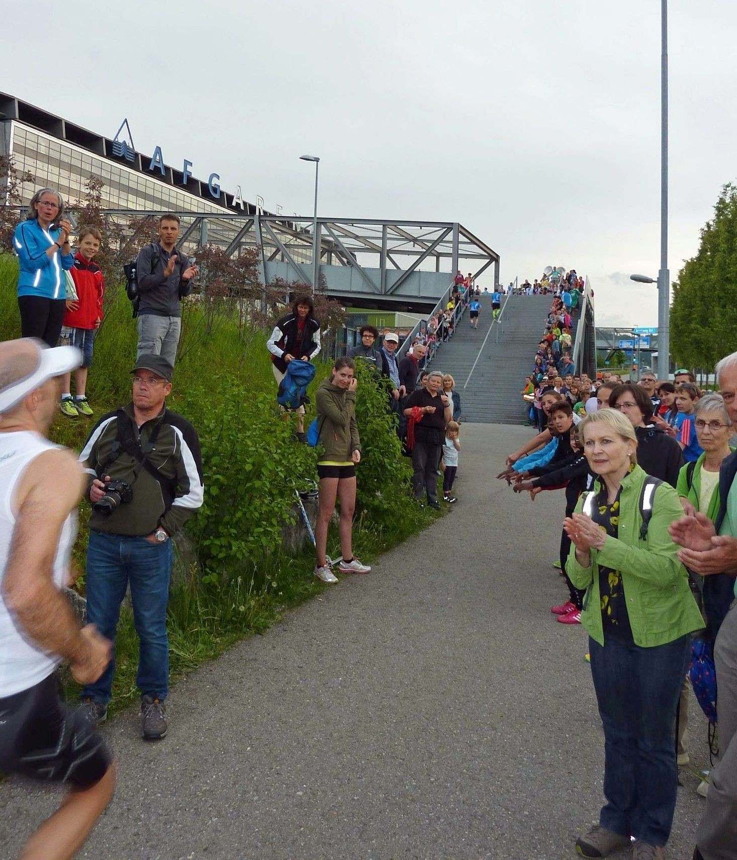 Einlauf bzw. Anstieg zum Ziel der AFG-Arena