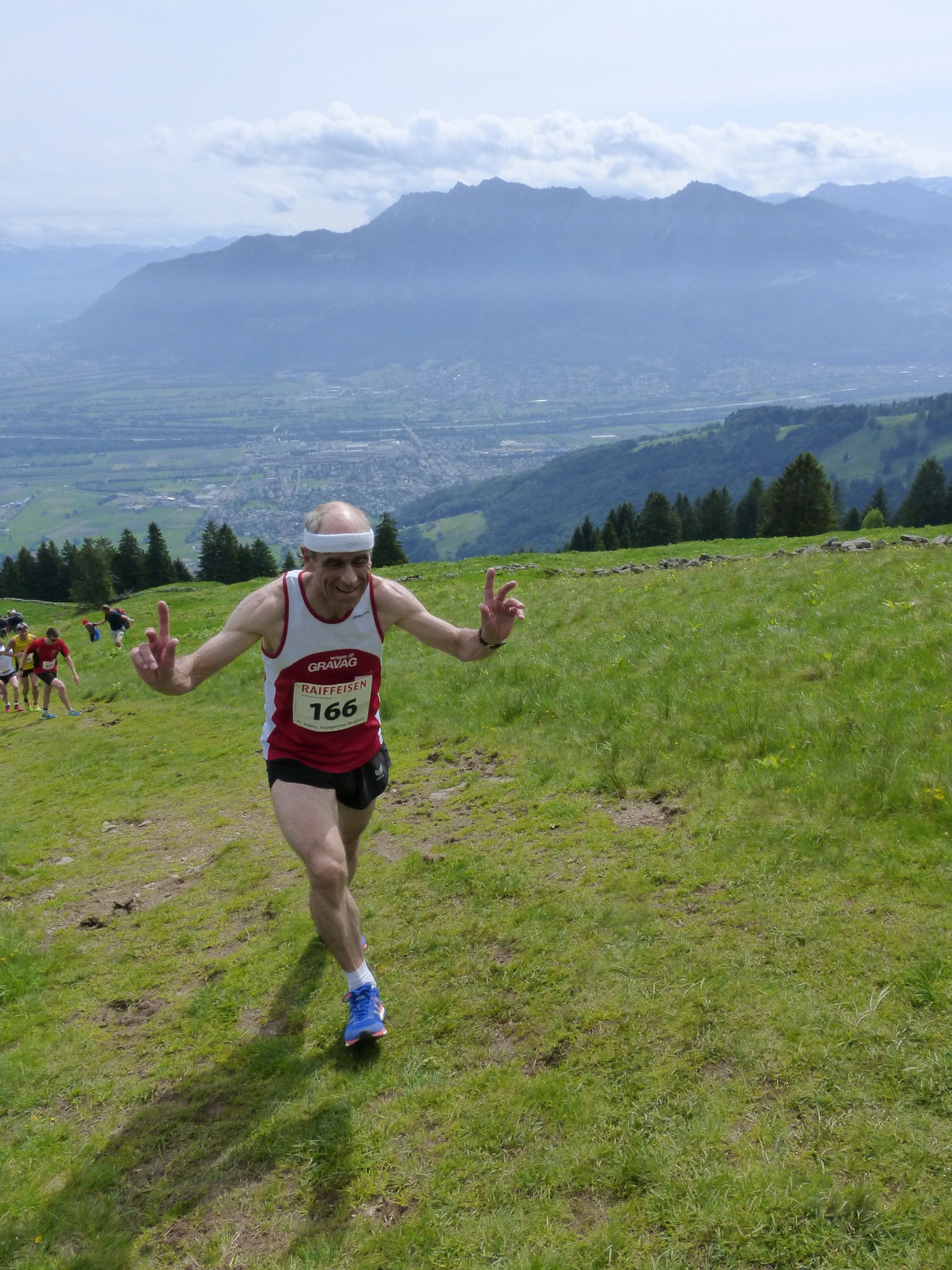 Berni grüsst auf den letzten 300 Meter