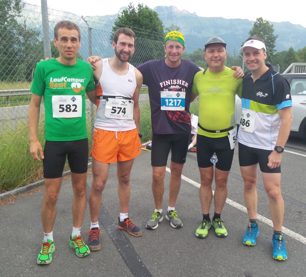 Weitere Rheintaler vor dem Start in Bendern: Roland Gächter, Marco Fenkart, Ewald Lenzi, René Frei und Thomas Stieger