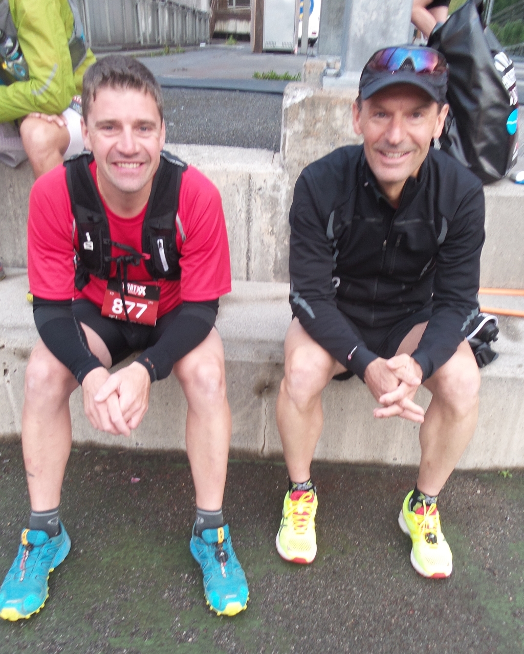 Mila-Freunde: Thomas Stieger und Daniel Büchel vor dem Start zum K78