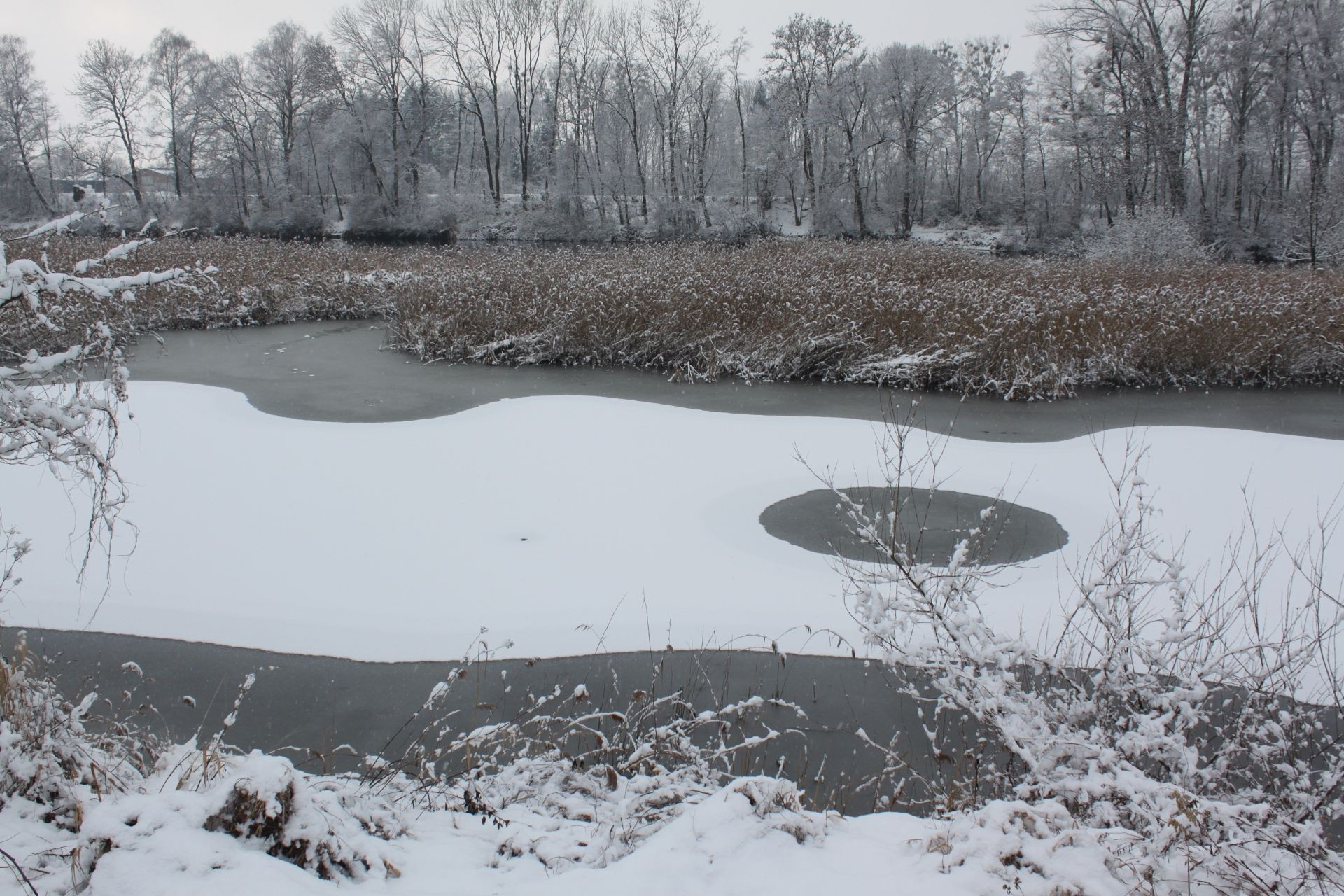 Frau Holle hat im Crosslaufgelände Einzug gehalten