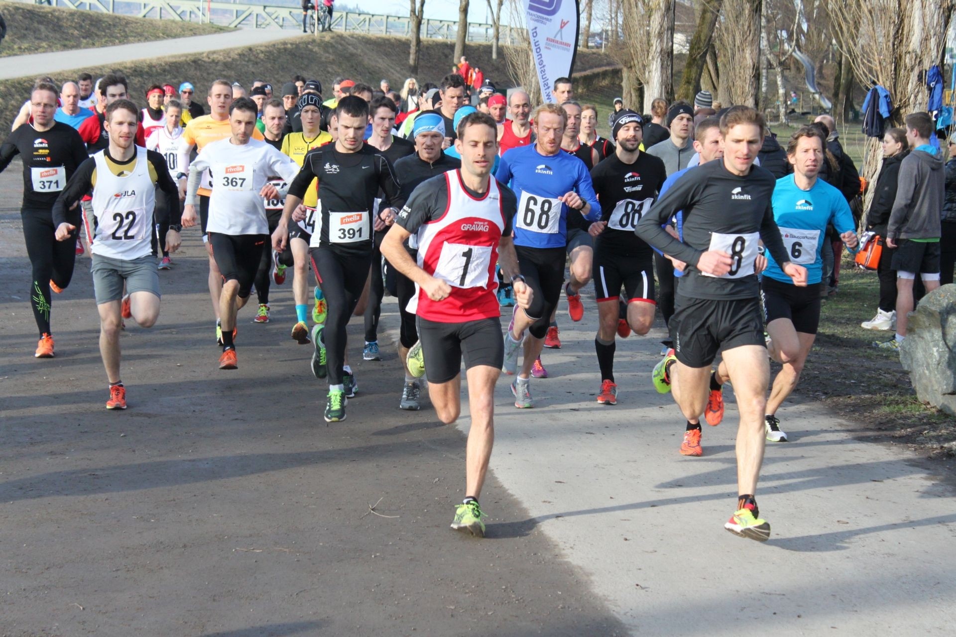 Start: Mathias und Christoph übernehmen sofort die Führung-1