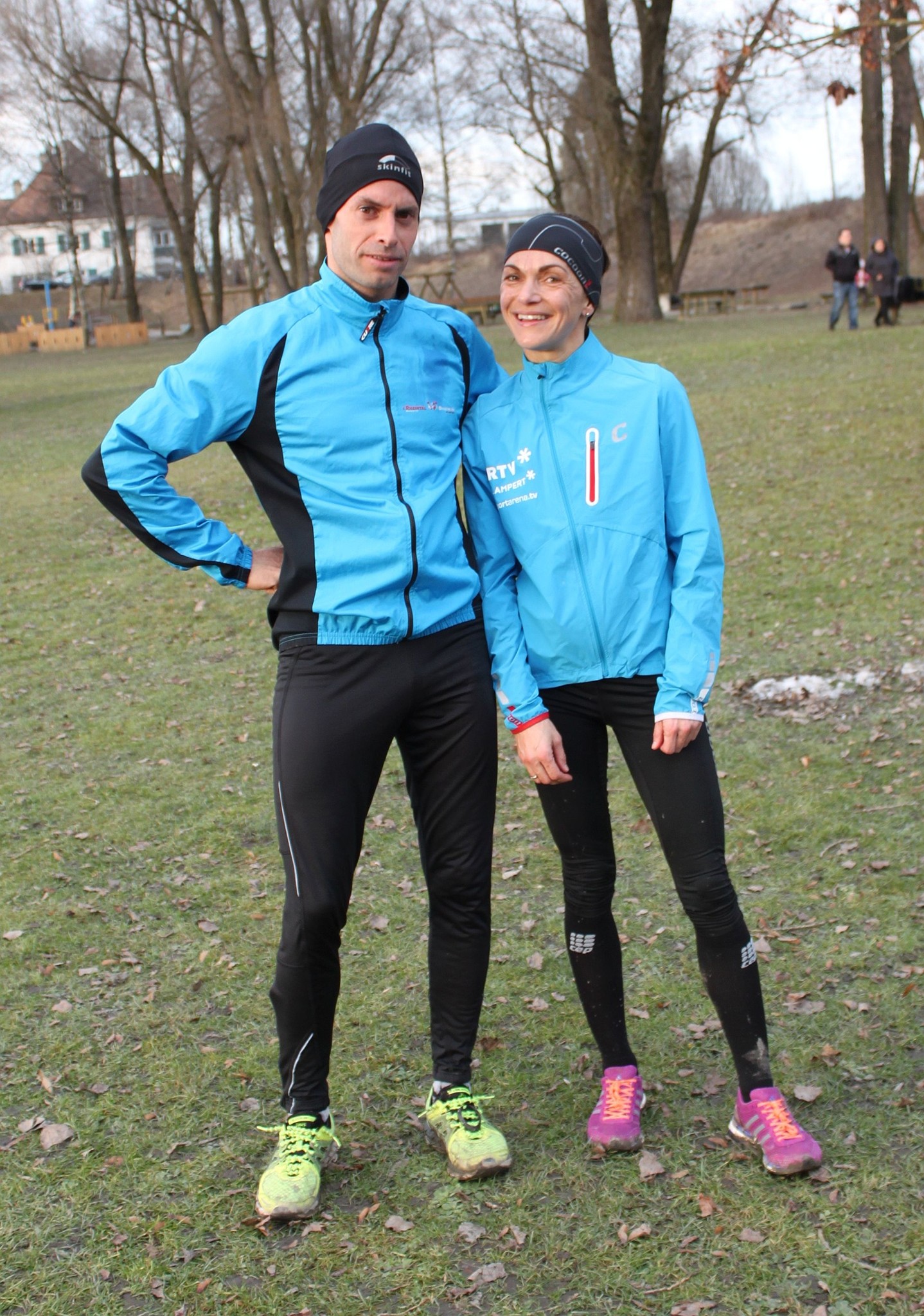 Die Tagessieger über 18 Km: Mathias Nüesch und Sandra Urach