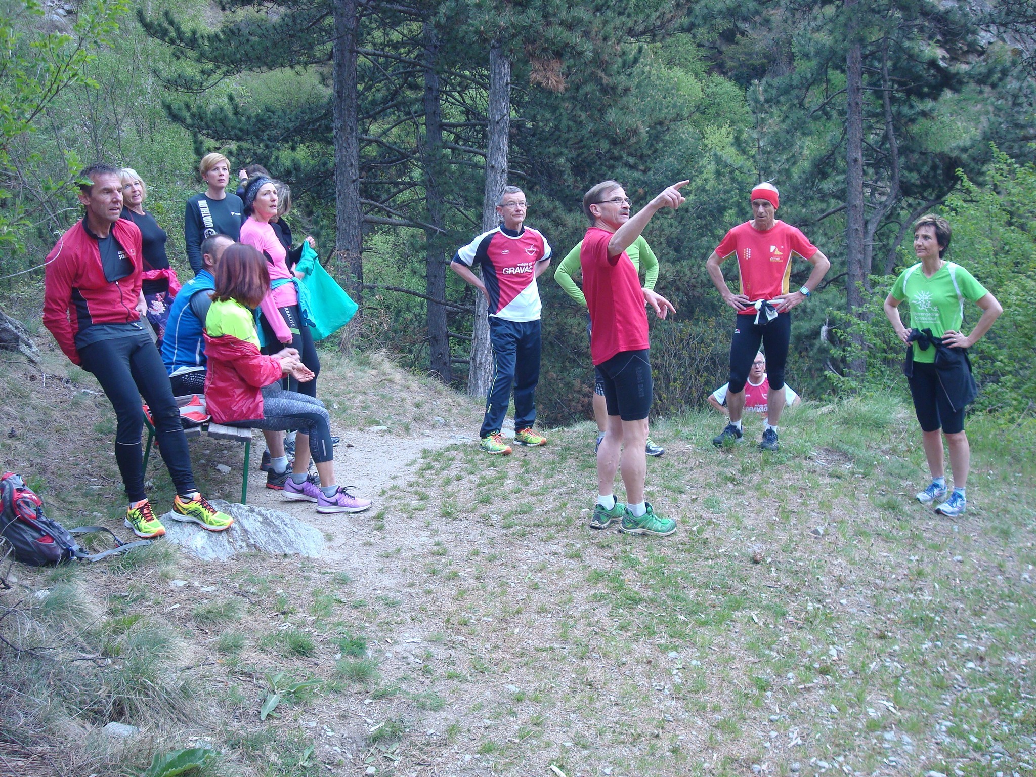 Hier geht es in die schöne, aber steile Trailrunde.