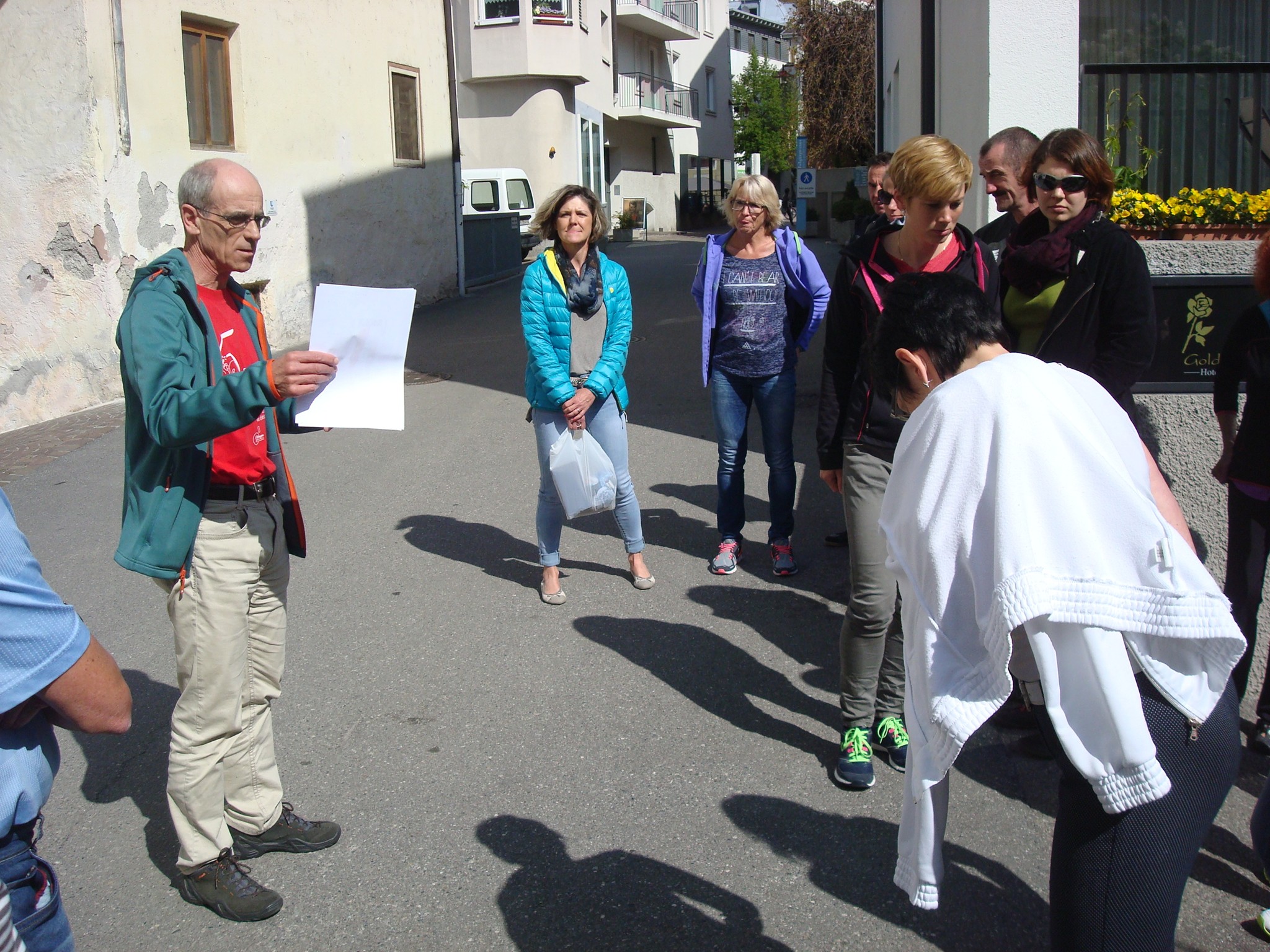 Erklärungen von Berni zur Verletzungsprophylaxe Wade und Achillessehne