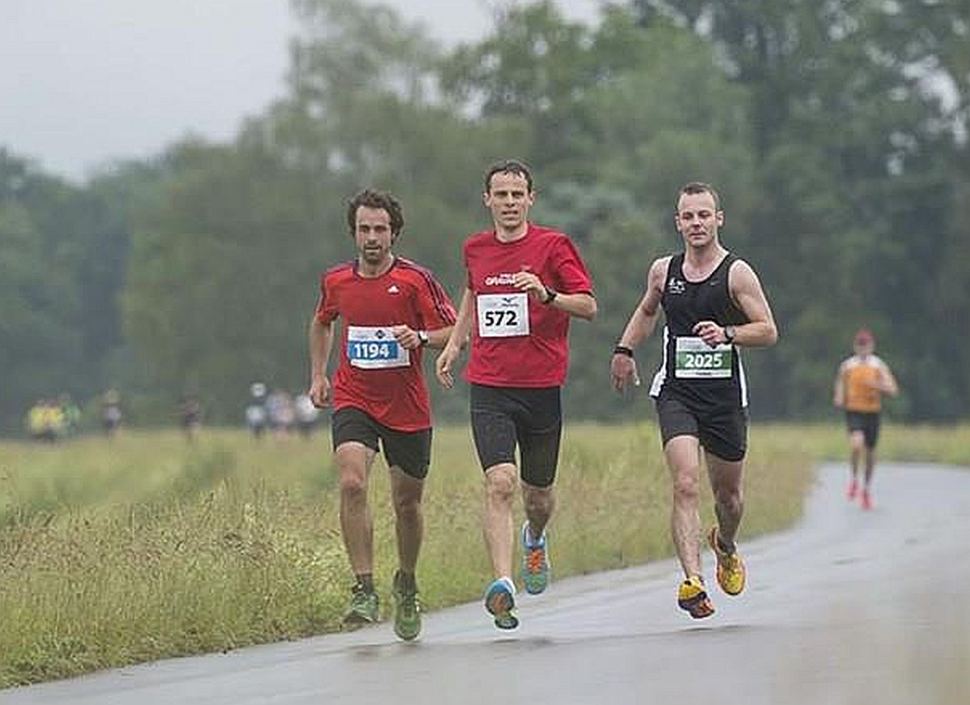 Isi auf dem Rheindamm Richtung Vaduz