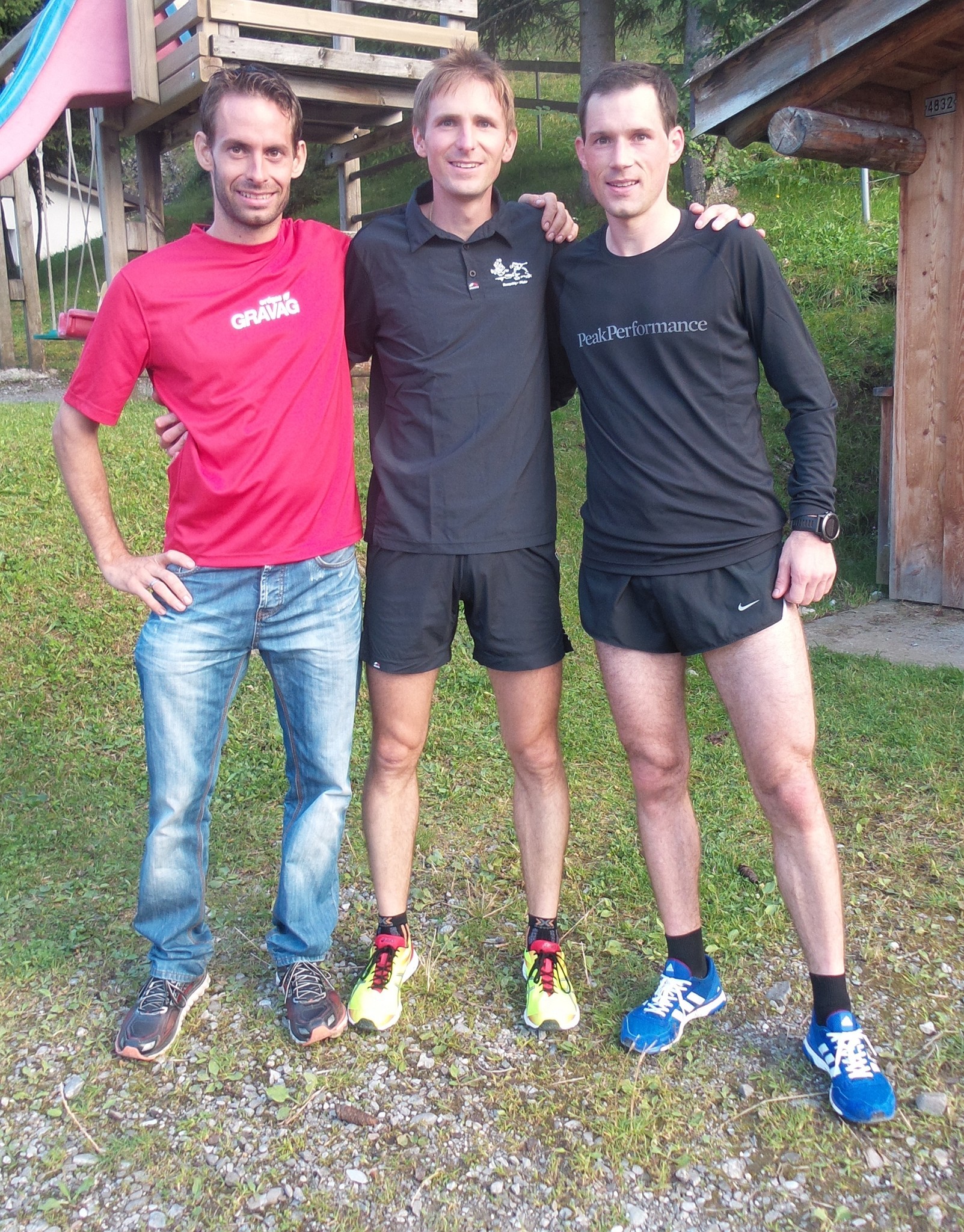 Die drei schnellsten Männer von links): Mathias Nüesch 2,. Christoph Schefer, Sieger und Stefan Schmauder 3.