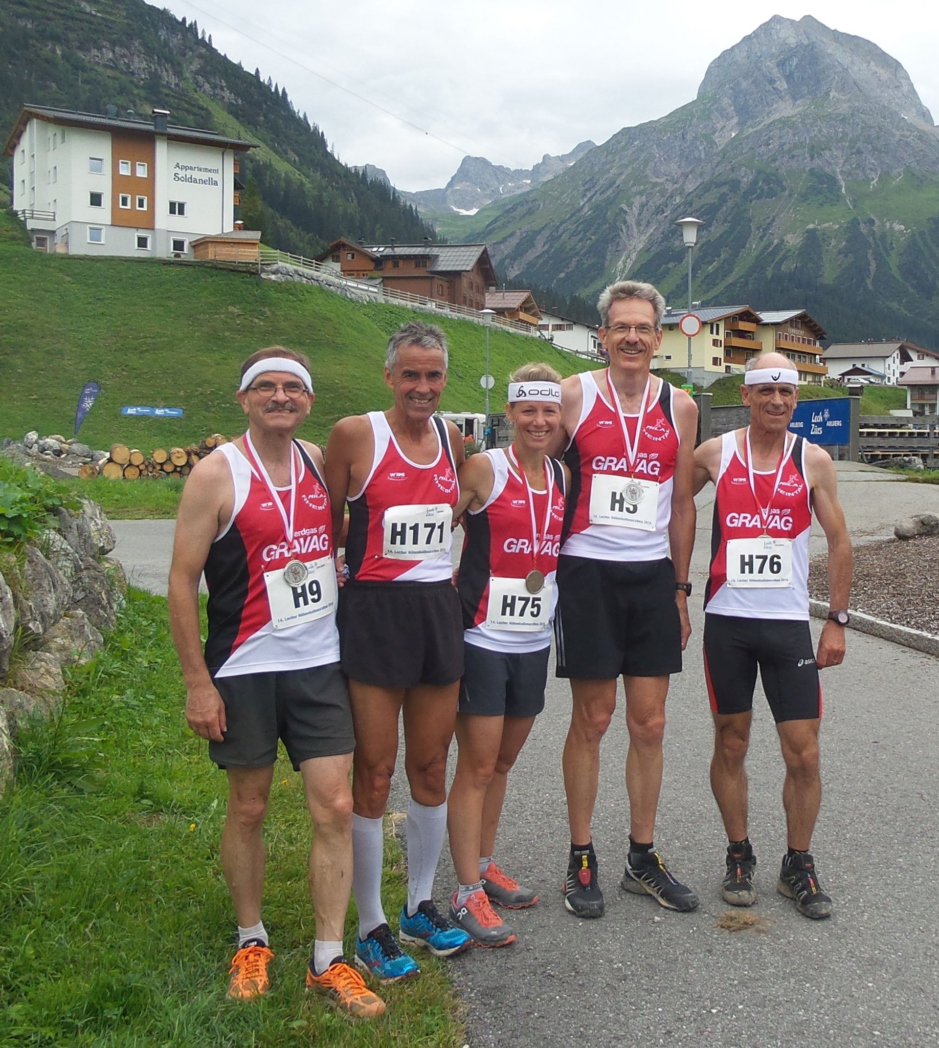 Glückliche Milas im Ziel