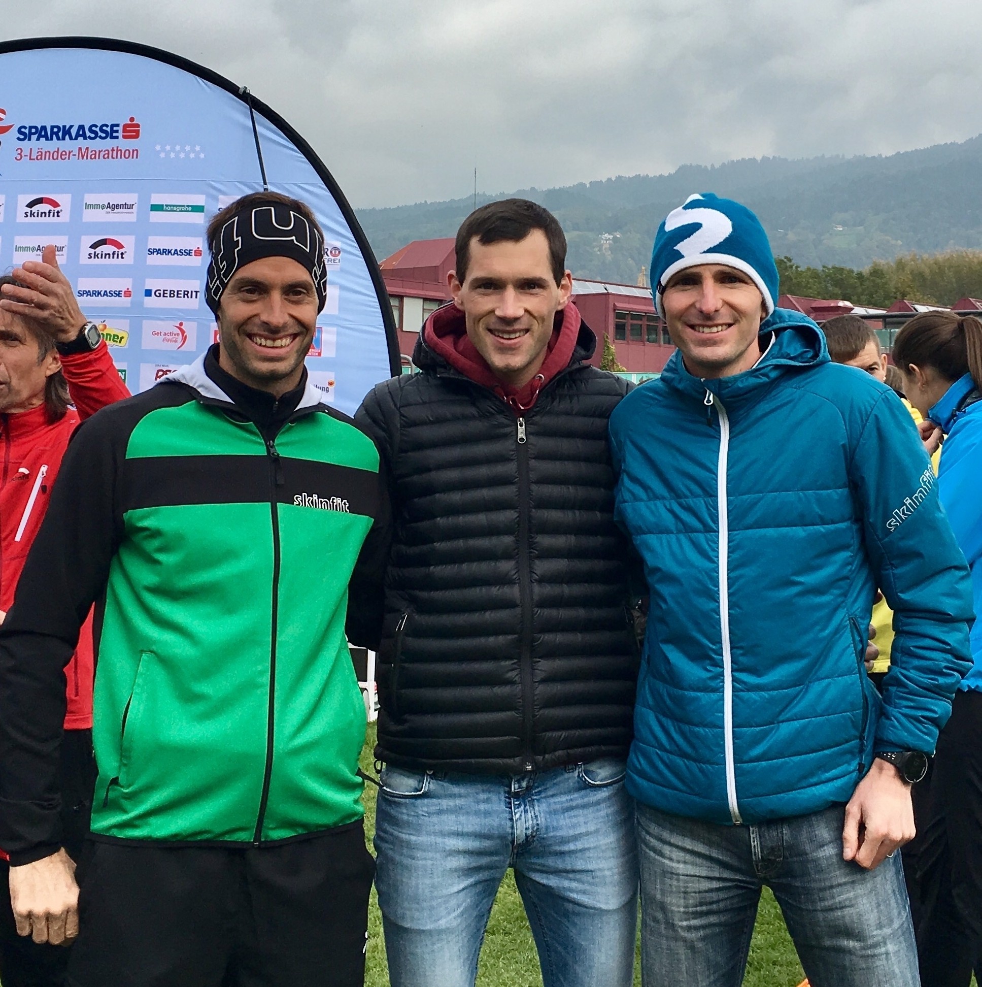 Mathias, Thomas und Christoph zufrieden nach dem Marathon