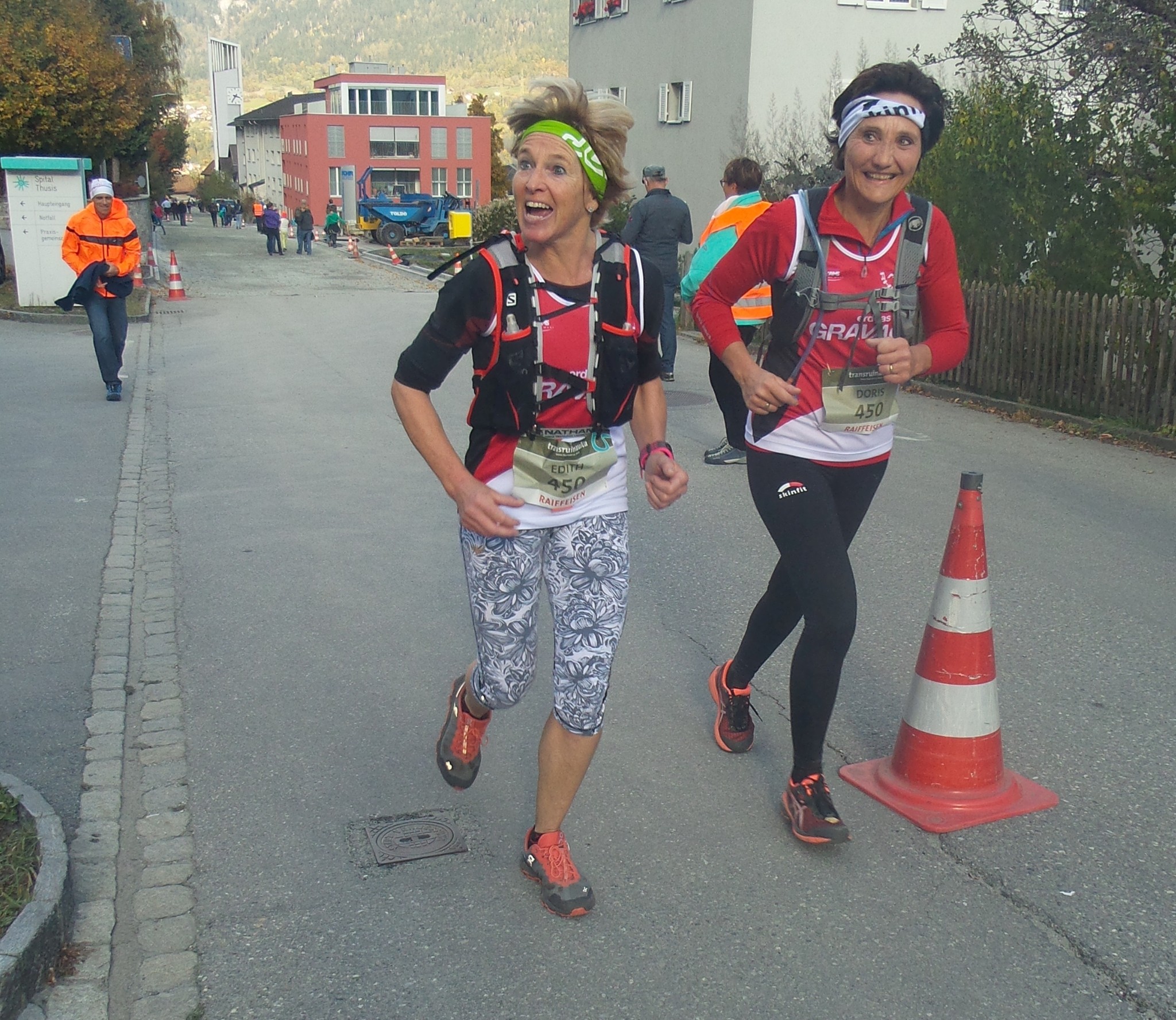 Edith und Doris auf den letzten Metern