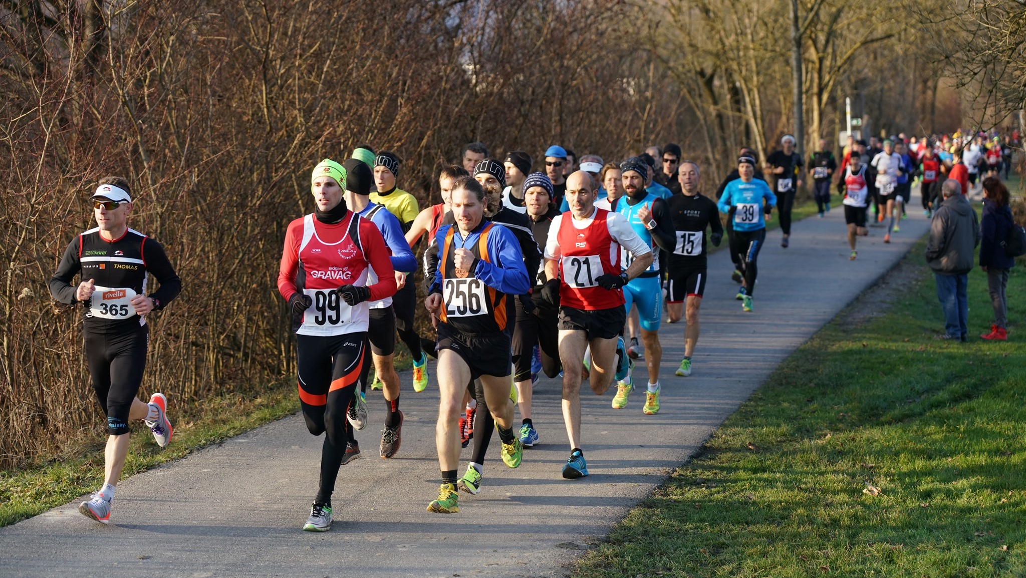 Zoltan übernimmt die Führungsarbeit