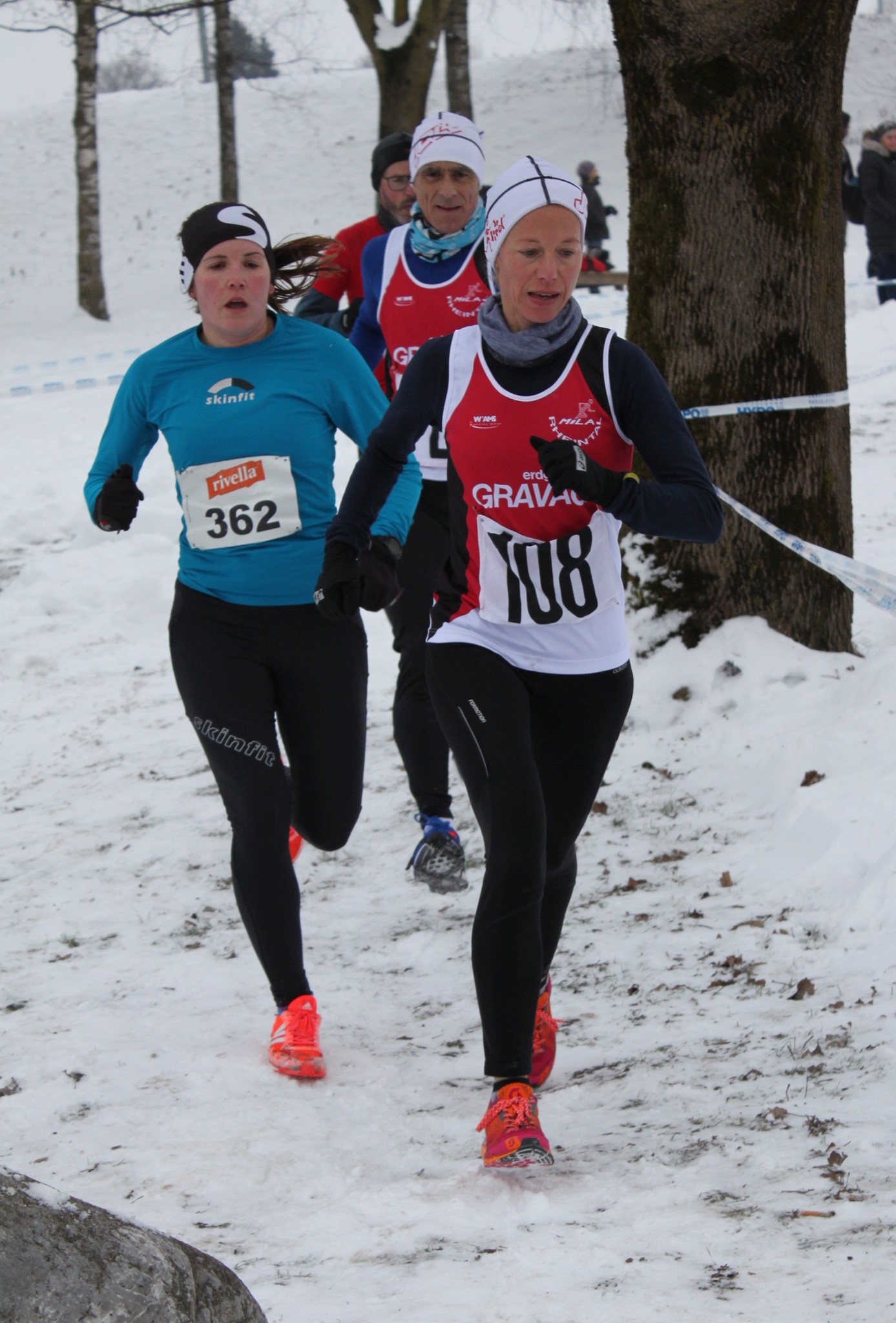 Denise verfolgt von Berni