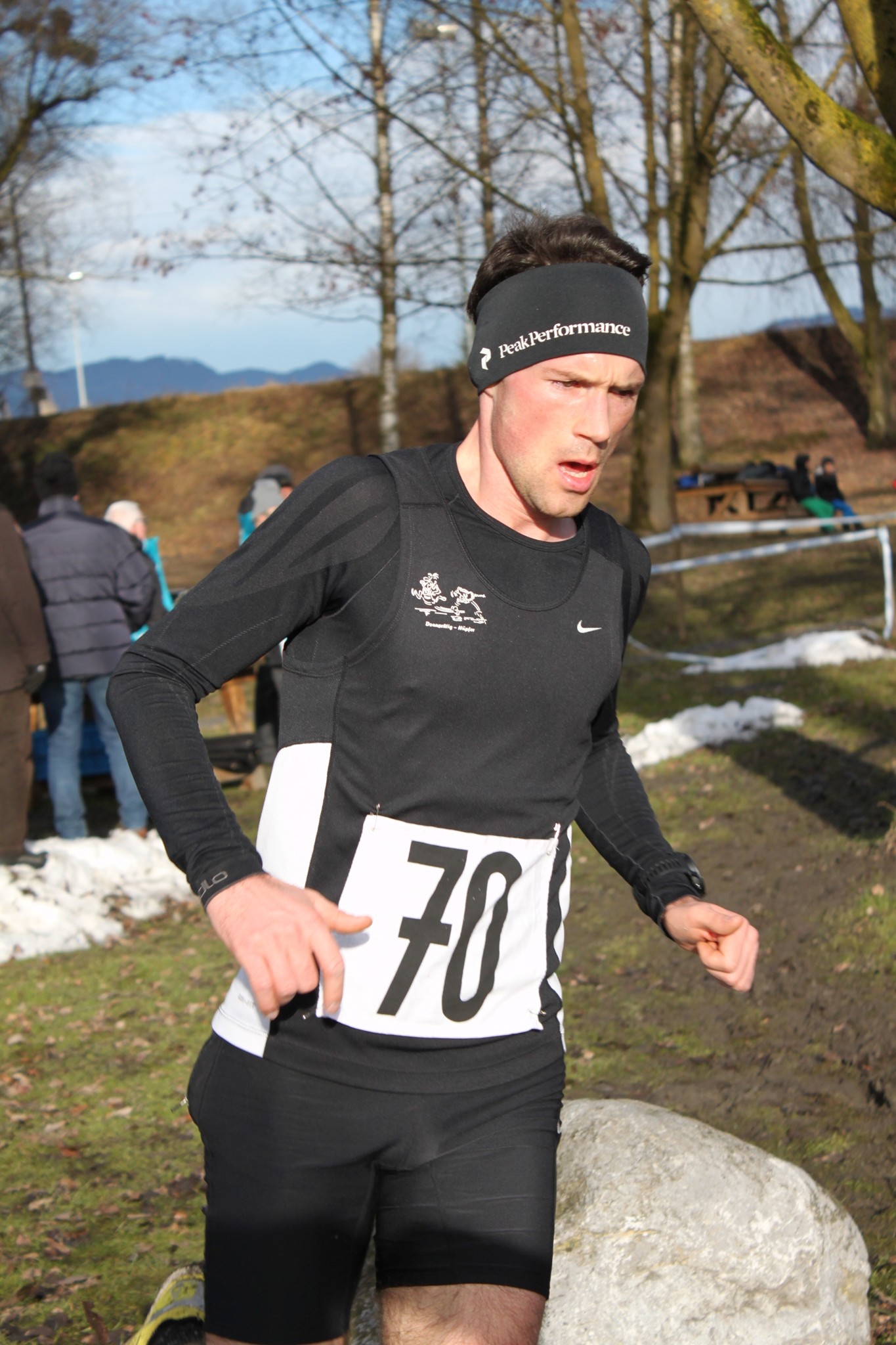 Gewinnt das Rennen über 18 Km hochüberlegen, Stefan Schmauder, der Donnschtighüpfer aus Diepoldsau