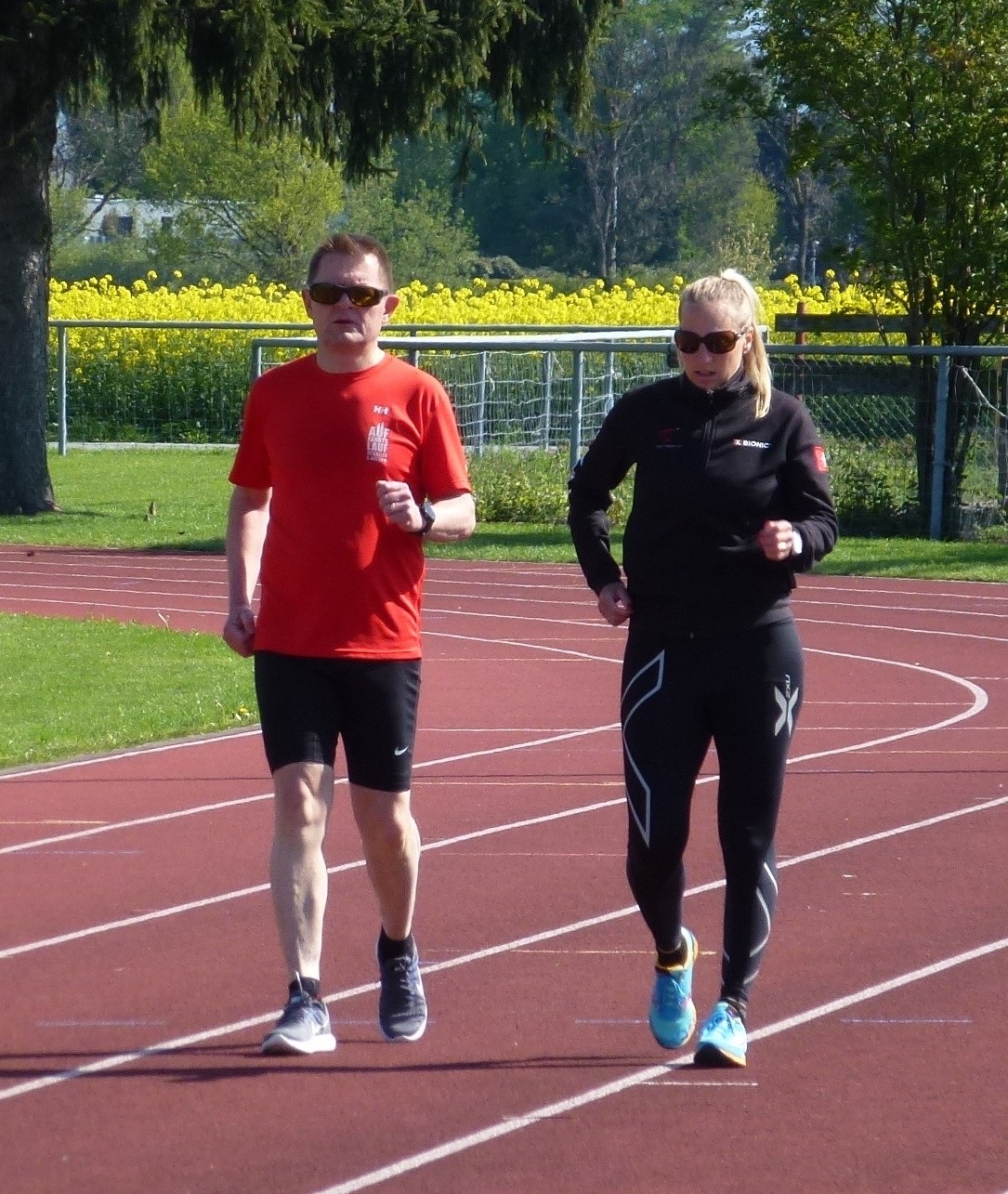 Walter unter Beobachtung von Lisa