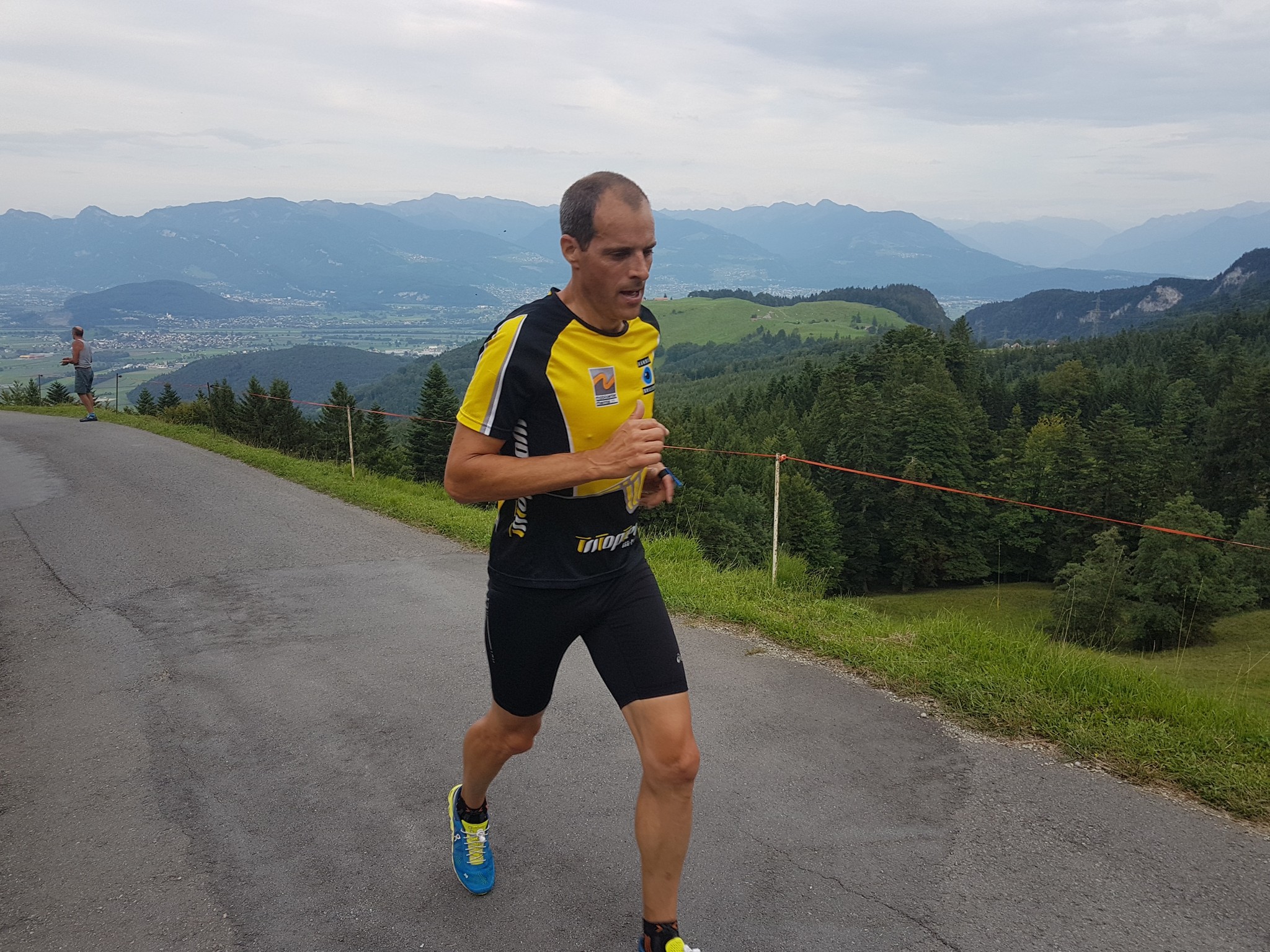 0_NEWS524_1503033156_2017-08-1619.08.06