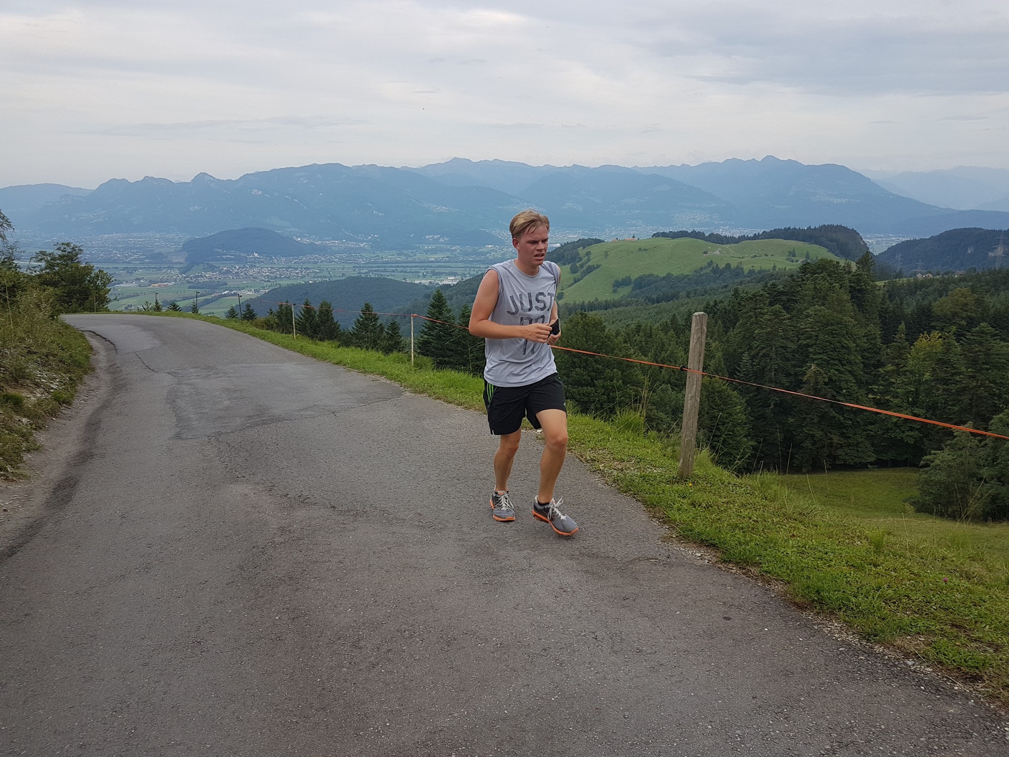 0_NEWS524_1503033202_2017-08-1619.11.44