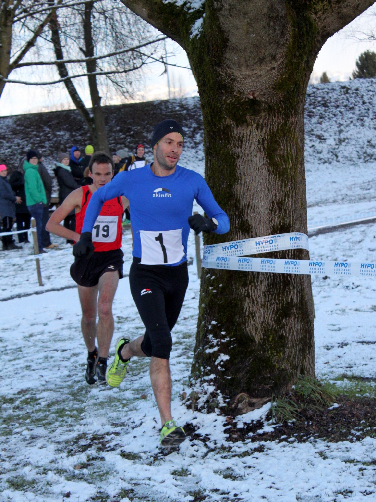 Mathias vor Patrick Spettel