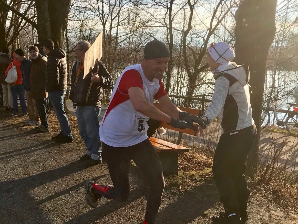 Denise und Päuli feuern Markus Roy an
