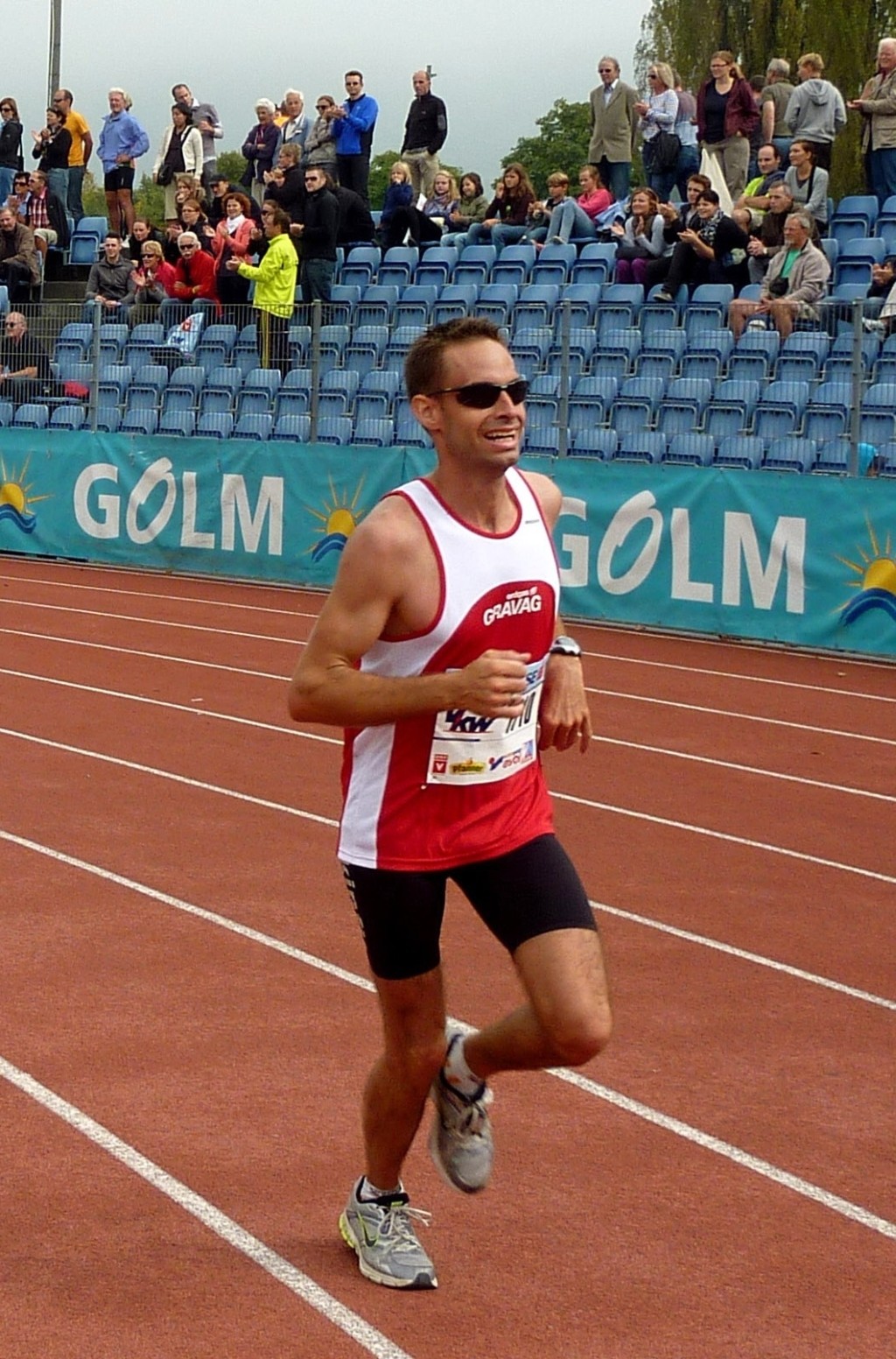 Mathias läuft bei Marathonpremiere ausgezeichnete 2:50