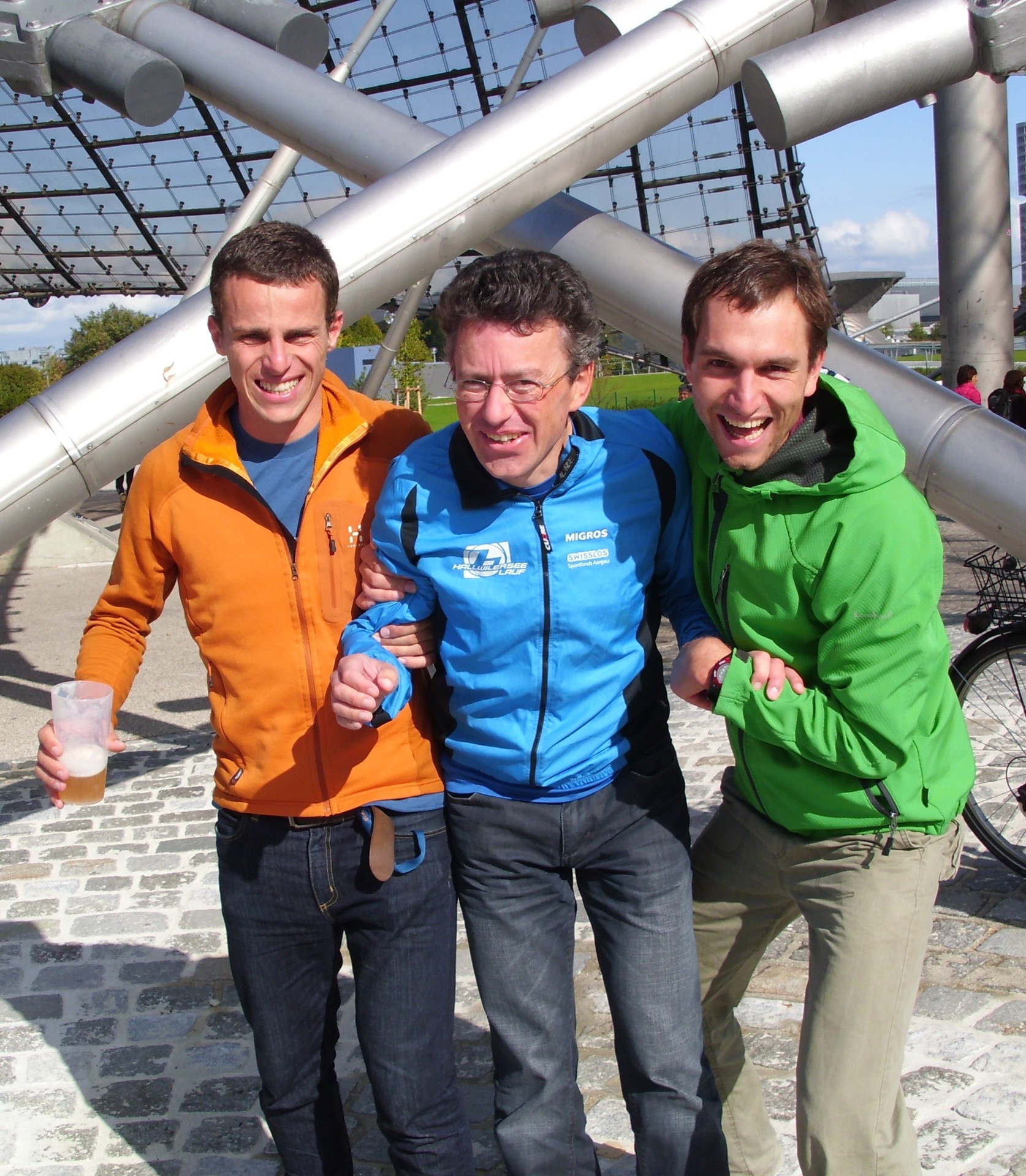 Markus war nach den 2.59.55 beim München Marathon auch im Ziel kaum zu halten…