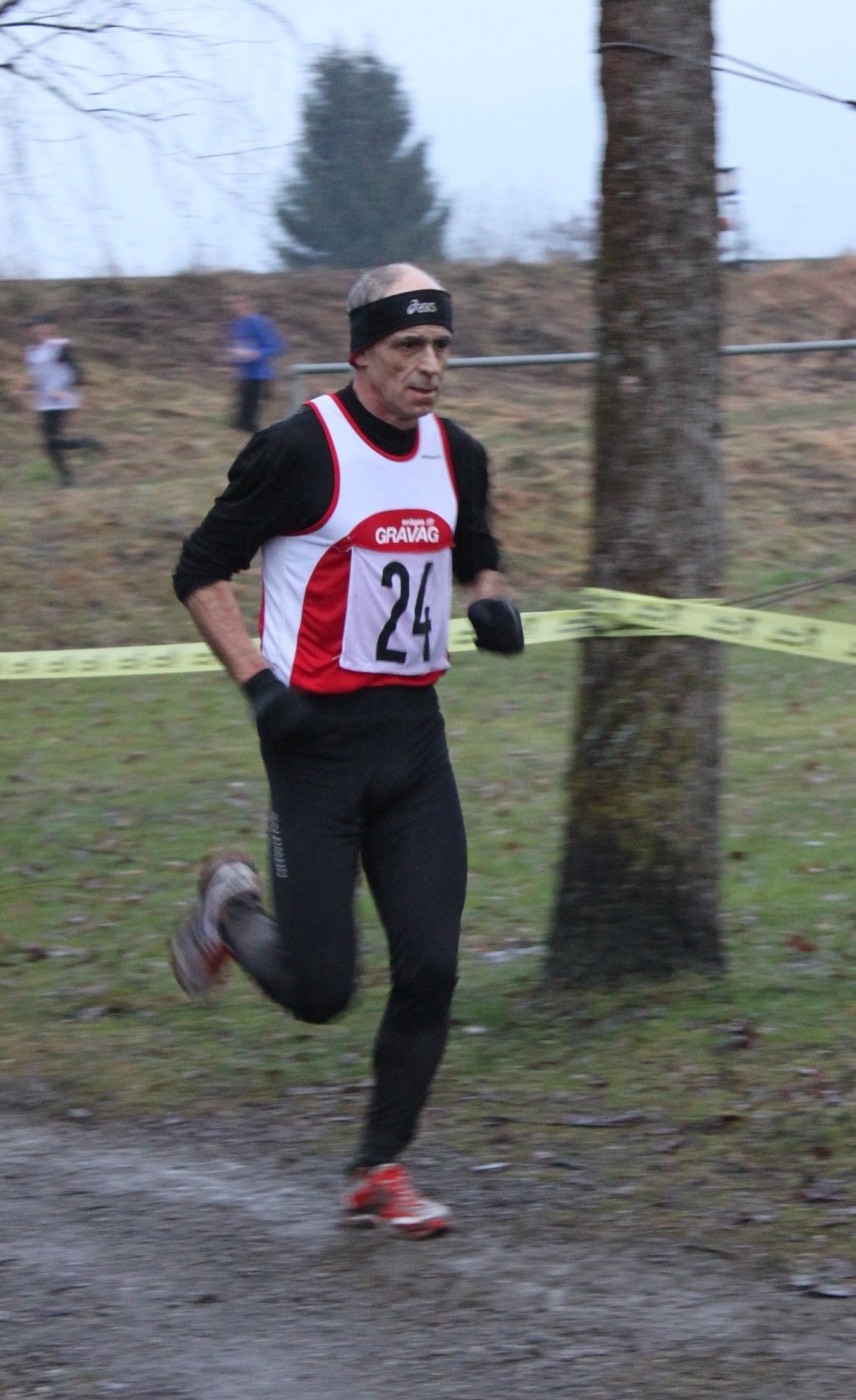 Berni unterwegs zu seinem dritten Sieg der laufenden Crossserie in der AK M55