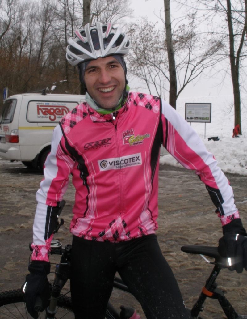 Masters MB-Schweizermeister Andy Zünd als Zuschauer am letzten Cross dabei