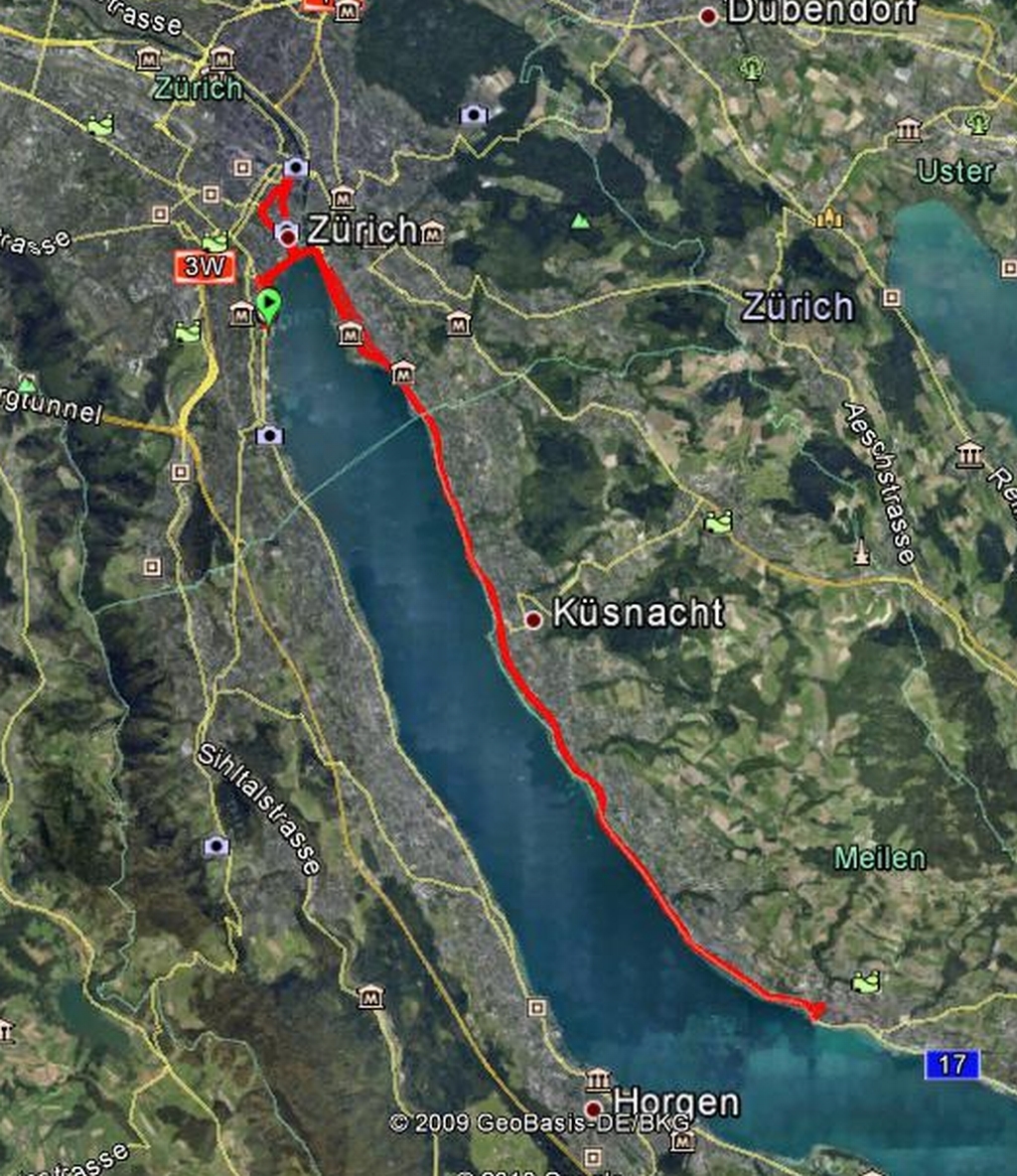 Die Marathon-Strecke verläuft grössenteils der Seestrasse entlang von Zürich-Enge bis nach Meilen und wieder zurück, ergänzt mit Zusatzschlaufen in der City
