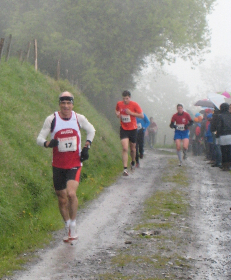 Berni stürnmt dem Ziel entgegen