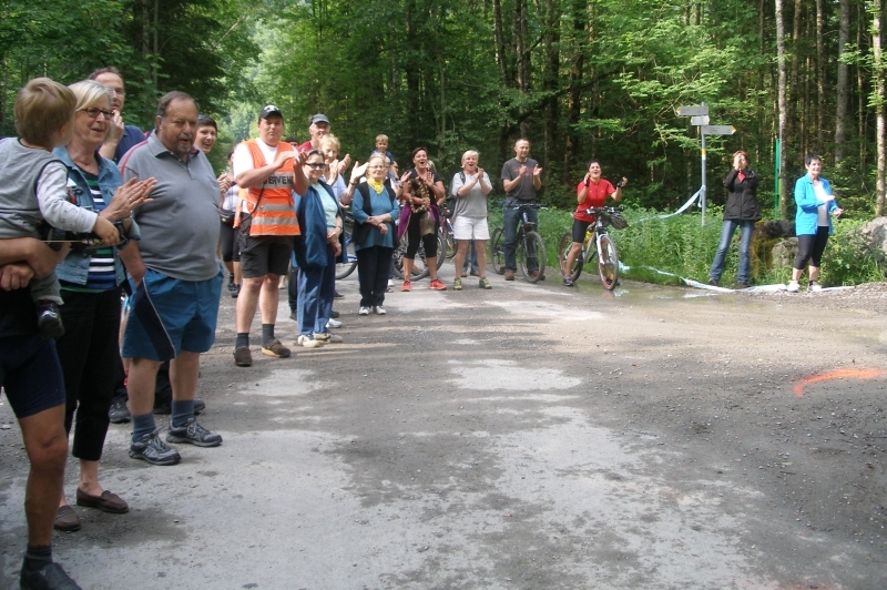 Zahlreich Publikum entlang der Strecke