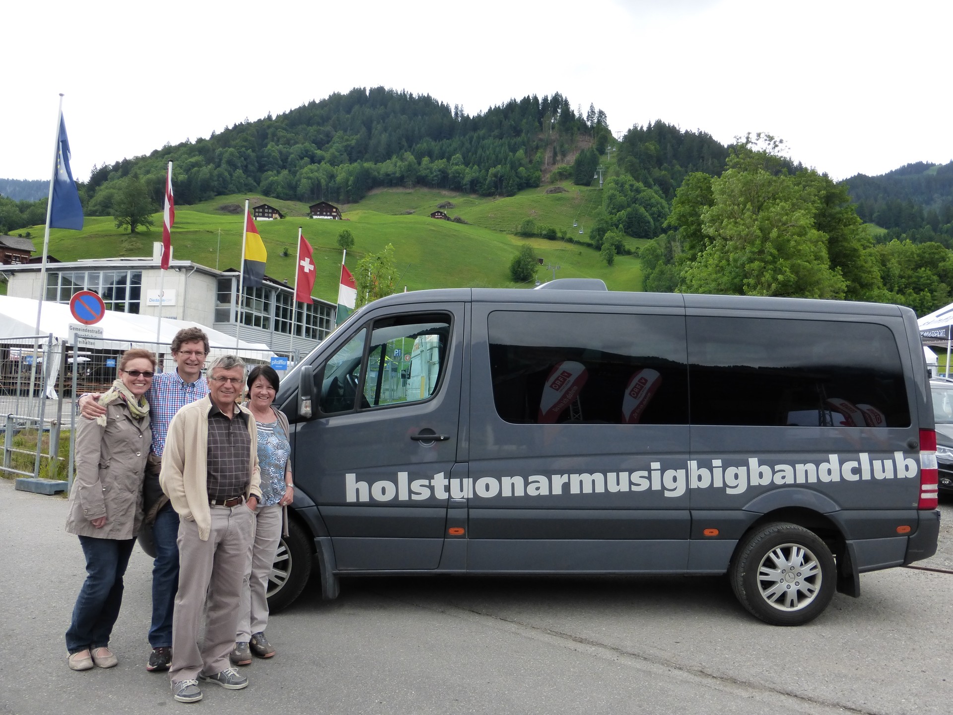 Sie und viele andere besuchten am Vorabend des Laufes das Openair-Konzert