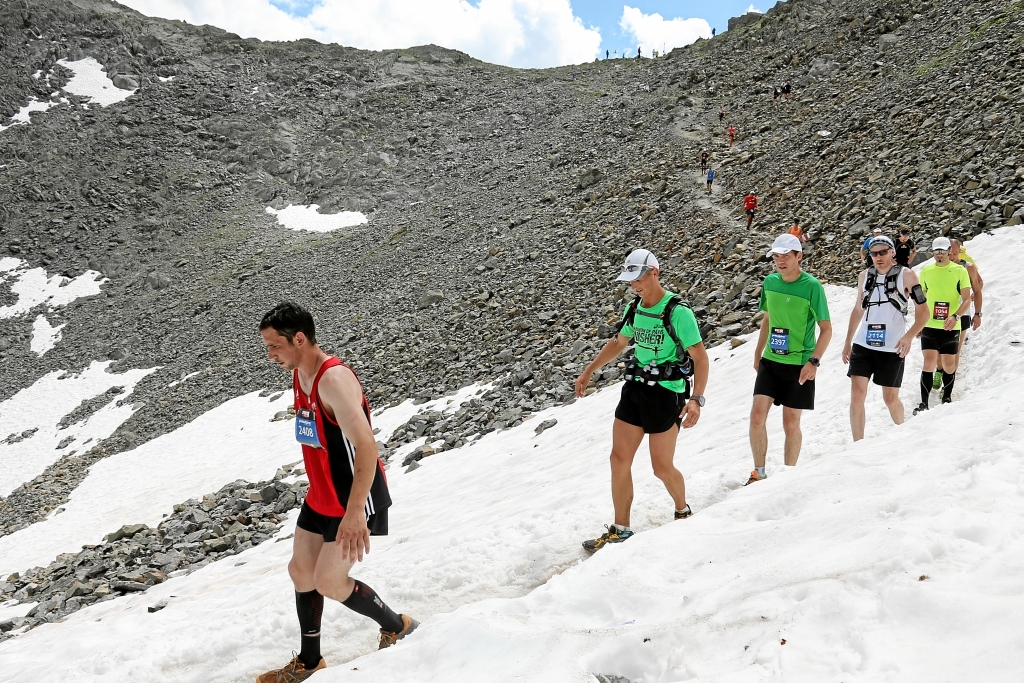 Schneefelder beim Abstieg vom Sertig