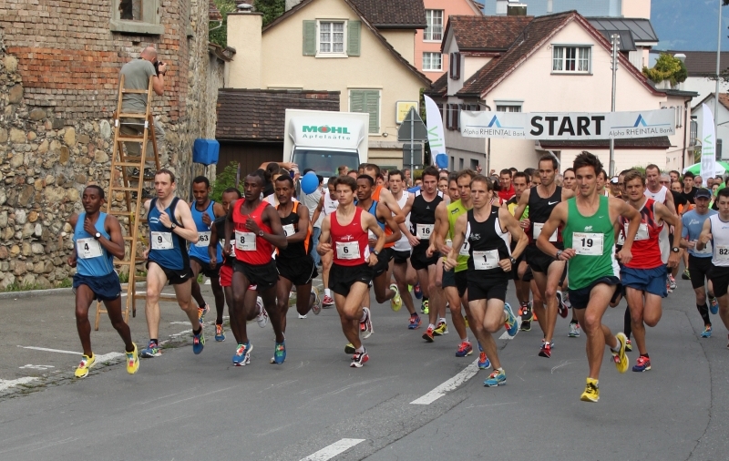 Der Start zum Hauptlauf ist erfolgt
