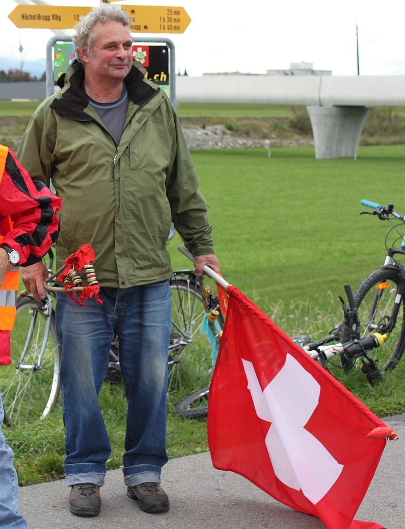 Päuli Büchel sorgt immer für besondere Stimmung an der Strecke …