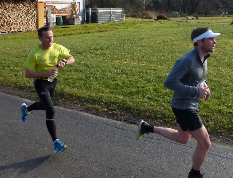 Fredi verpflegt sich fliegend