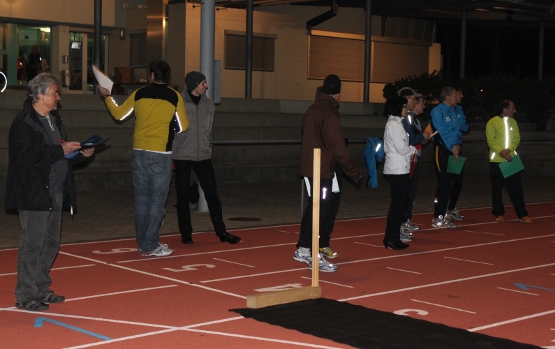 und orientiert die Laufenden