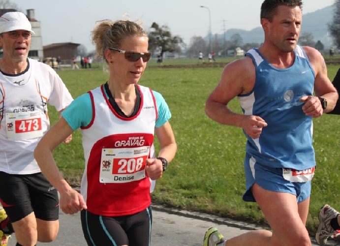 Denise verfolgt von Nejdet