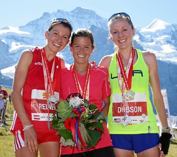 Die besten Frauen: Sabine Reiner (AUT), Stevie Kremer (USA) und Kim Dobson (USA) (Bild Swiss-Image)