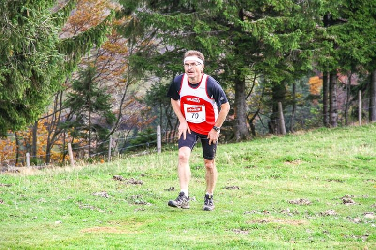 Felix im Steigschritt